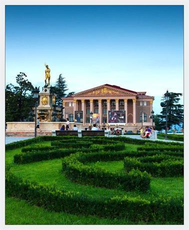 Отель House Batumi Diana Экстерьер фото
